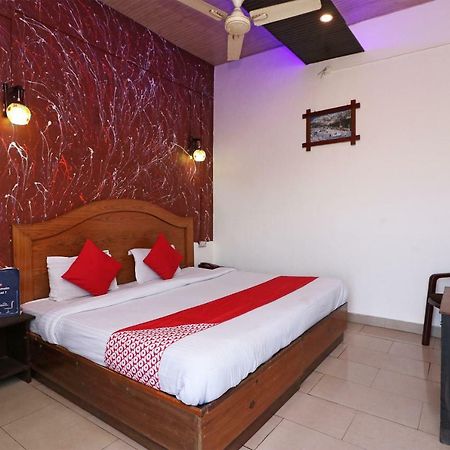 Oyo 45961 Hotel Swarn Bhumi Bilāspur Esterno foto