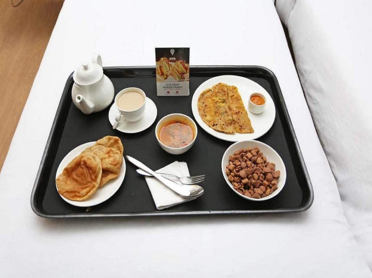 Oyo 45961 Hotel Swarn Bhumi Bilāspur Esterno foto